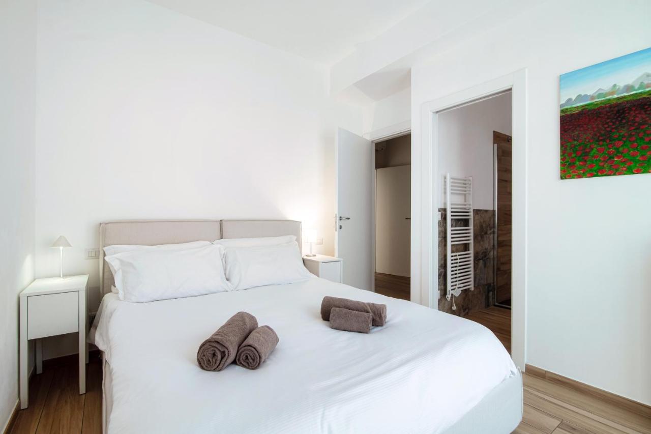 Piazza Roma - The House Of Travelers Apartment Como Exterior photo