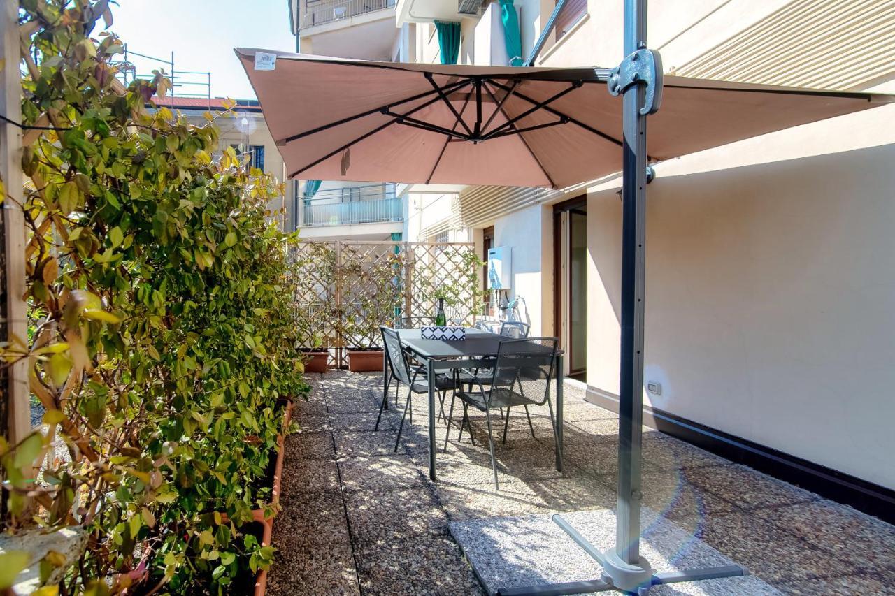 Piazza Roma - The House Of Travelers Apartment Como Exterior photo